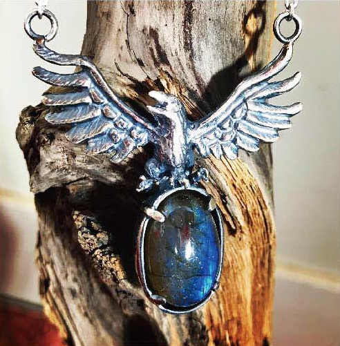 ラプラドライト×八咫烏モチーフ