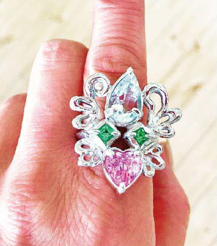 水晶・エメラルド・ピンクサファイア