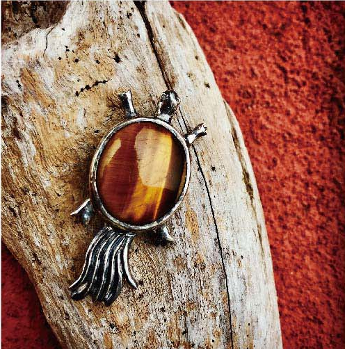 タイガーアイ×亀モチーフ